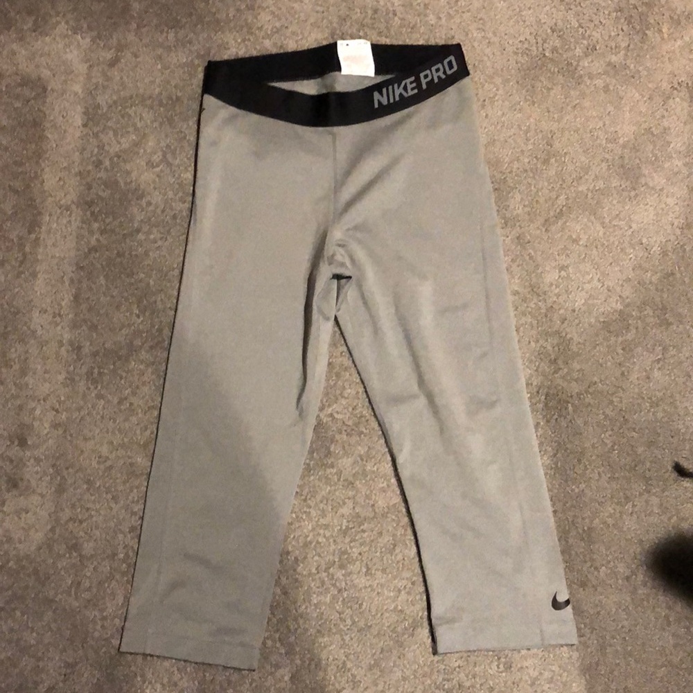 Nike dry fit leggings